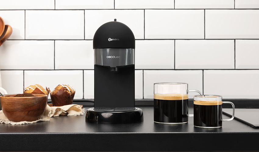 Кавоварка еспресо CECOTEC Cumbia Capricciosa Black