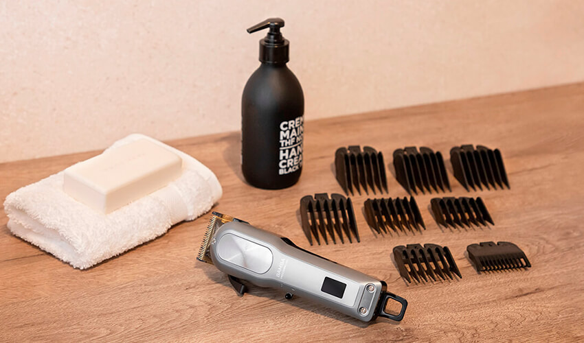 Машинка для стрижки професійна CECOTEC Bamba PrecisionCare ProClipper Titanium Go