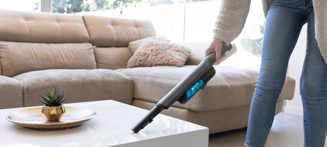 Отделяет частицы для экстремальной очистки