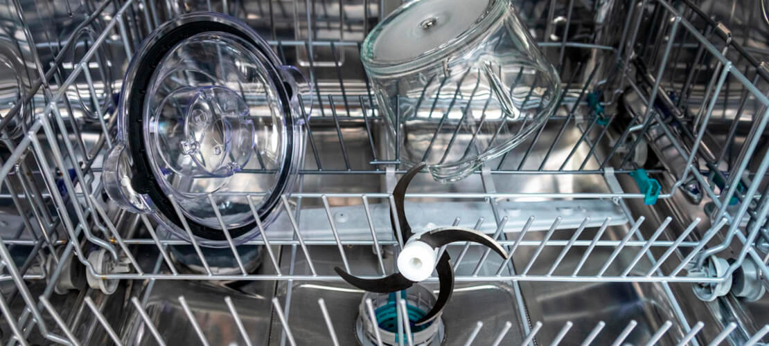Можно мыть неэлектрические детали в посудомоечной машине